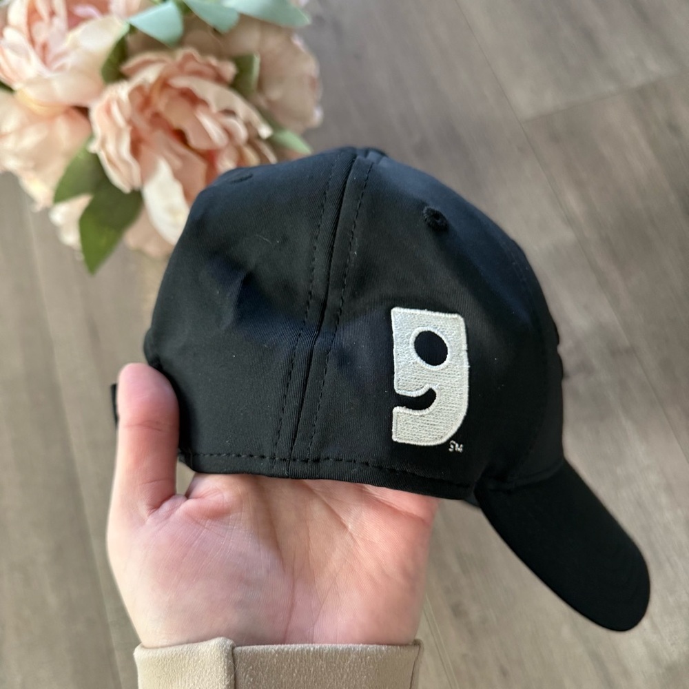 New Men's Black Clover Golf Live Lucky Black Goodwill Hat - Picture 7 of 7